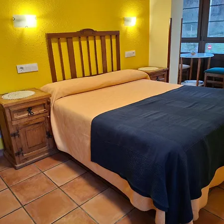 منزل ريفي La Del Auteiro