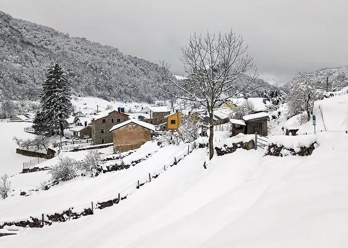 Landhaus La Del Auteiro *